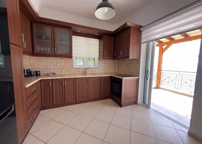 Eros Superb View * Gythio